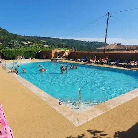 3 Etoiles - Piscine - Eeigai Σαλέ *